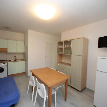 Appartement Manu 01 *